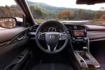 Honda Civic Sport Hatchback 2017 года (WW)